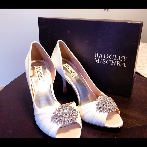 Badgley Mischka Shoes - Badgley Mischka